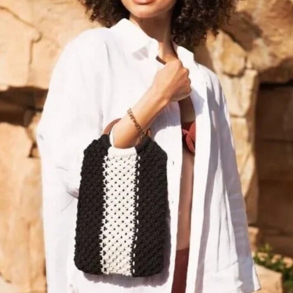 Laude The Label Handbags - NWT Laude The Label Crochet Wooden Handle Bag